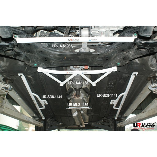 Ultra Racing 2-Point Front Lower Brace (UR-LA2-1963)