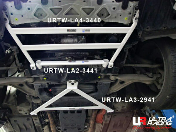 Ultra Racing 4-Point Front Lower Brace (URTW-LA4-3440)