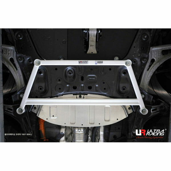 Ultra Racing 4-Point Front Lower Brace (URKR-LA4-4137)