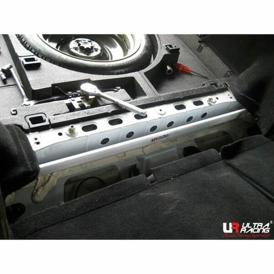 Ultra Racing 2-Point Rear Brace (UR-RE2-833)